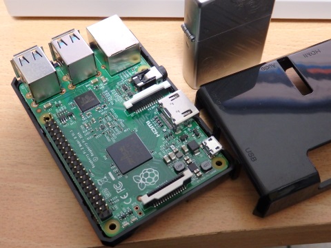 Image:Computer/20150225RaspberryPi2-1.jpg